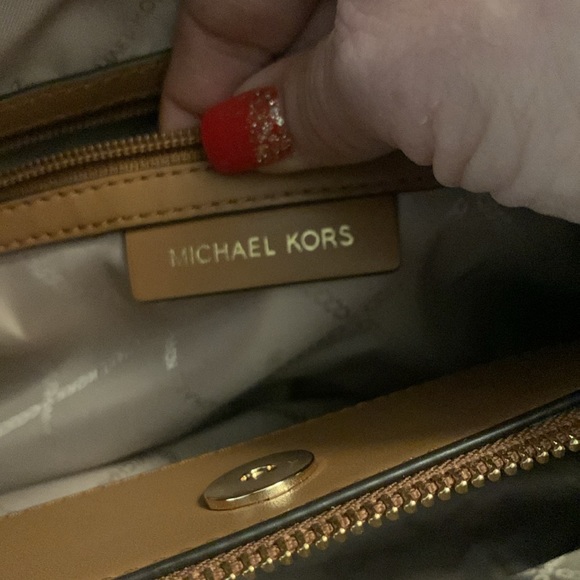 Brand new - Michael Kors leather and canvas bag. - Picture 5 of 5
